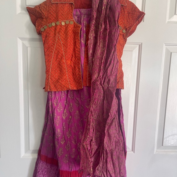 Chania choli set - Picture 1 of 7